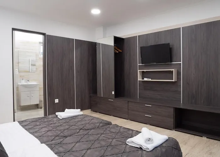 בית הארחה Andoravendeghaz - 3*