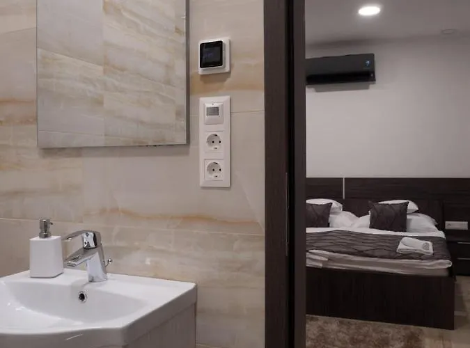 בית הארחה Andoravendeghaz -